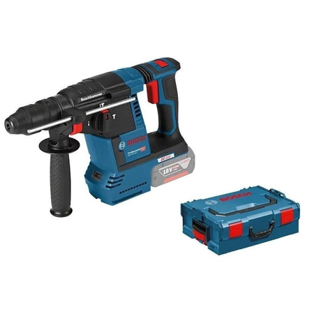 Abgebildet ist ein blau-schwarzer Bosch GBH 18V-26 Professional Akku-Bohrhammer - ohne Akku mit SDS-plus, Seitengriff und passendem blauen Bosch-Koffer mit Schnallen und Griff.