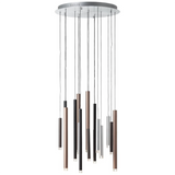 Die Brilliant Living Cembalo LED-Pendelleuchte von Brilliant verfügt über 16 schlanke Leuchten in einem modernen Braun/Kaffee-Finish, die in verschiedenen Längen hängen. Energieeffizient und dimmbar für ein individuell anpassbares Ambiente.