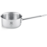 Fissler Original-Profi Collection Retro Topf-Set 5-teilig aus Edelstahl mit langem Griff und Innenbeschriftung, mit dem Fissler-Logo, Made in Germany, auf weißem Grund.